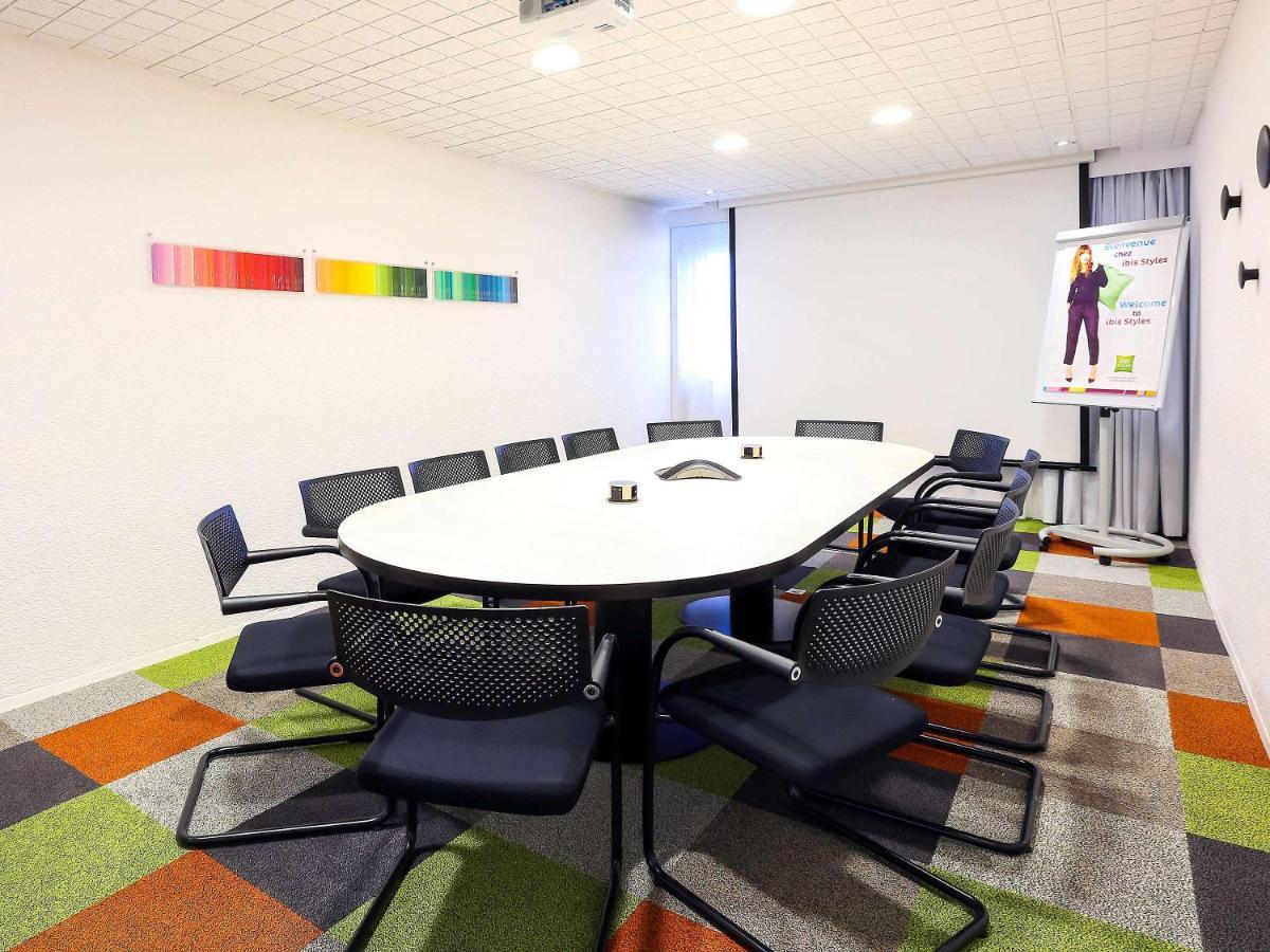 Ibis Styles Nancy Sud Hotel Houdemont Bagian luar foto