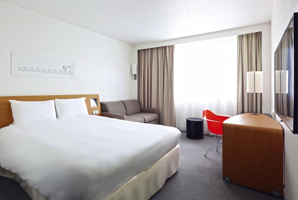 Ibis Styles Nancy Sud Hotel Houdemont Bagian luar foto